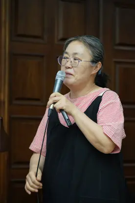 이정하 대표(사단법인 정신장애와 인권 파도손)가 발제를 하고 있다 사진=이광호 기자